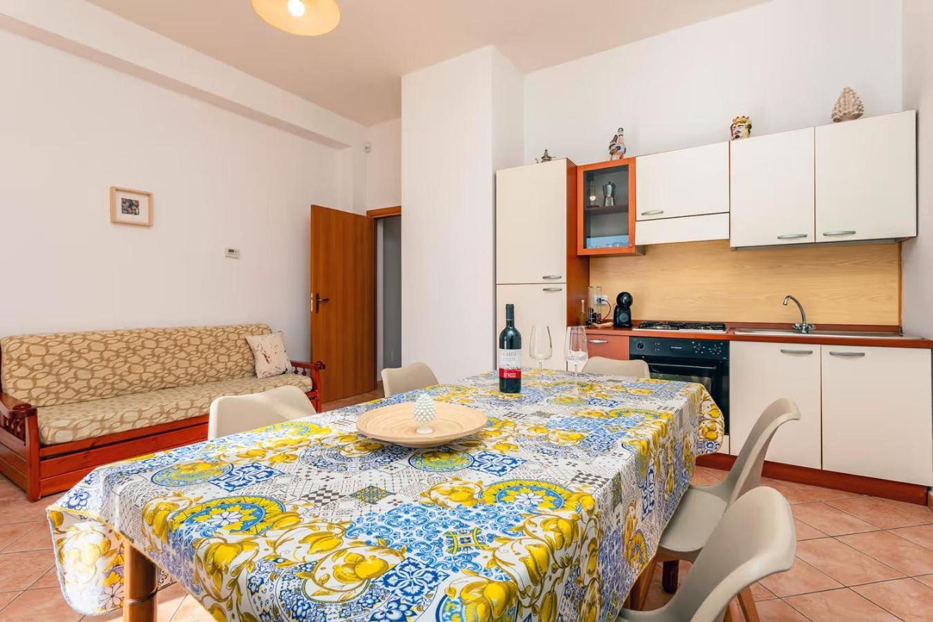 Apartamento Camia Etna House Piedimonte Etneo Exterior foto