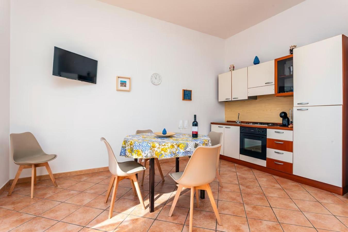 Apartamento Camia Etna House Piedimonte Etneo Exterior foto
